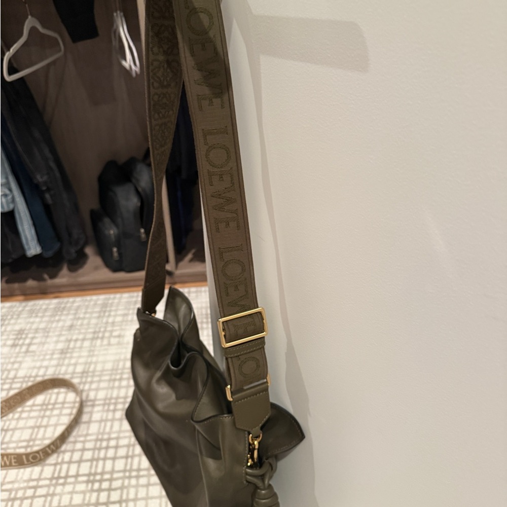 LOEWE- medium flamenco bag with tonal logo strap in khaki green - Picture 6 of 10